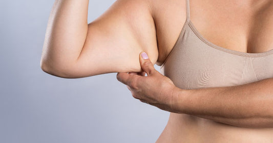 Exercices pour les bras qui pendent : 5 solutions à faire à la maison